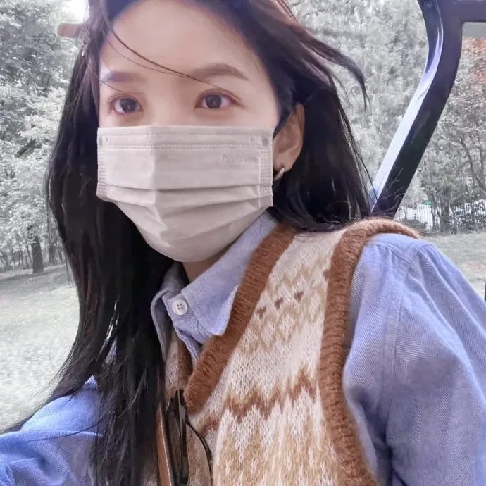 碧窗艳尸