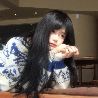 搭秋千的人
